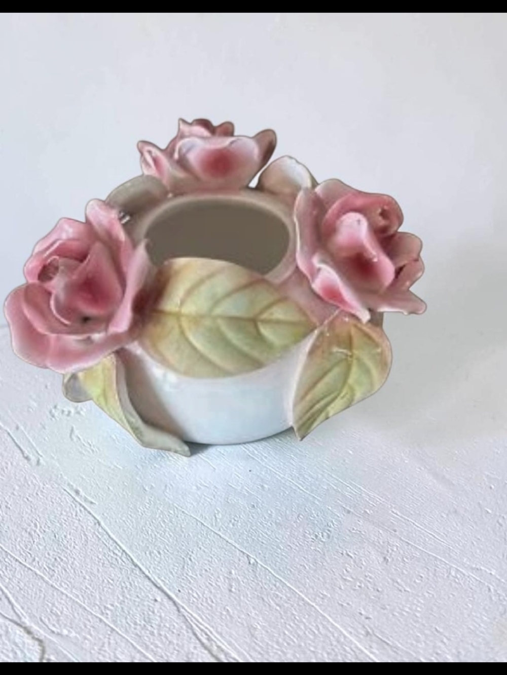 Vintage Seymour Jolie Fleurs Hand Painted Vase!